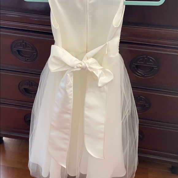 Gorgeous cream satin tulle skirt dress - Picture 5 of 5